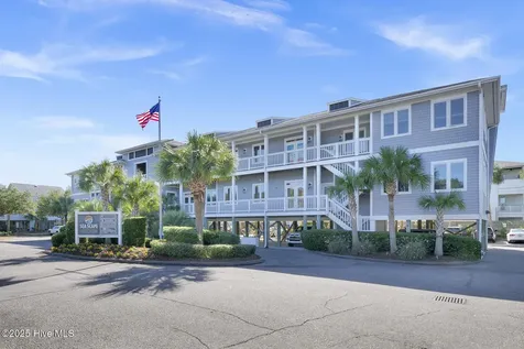 232 Causeway Drive Wrightsville Beach NC 28480