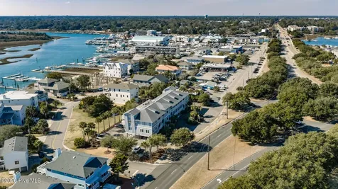 232 Causeway Drive Wrightsville Beach NC 28480