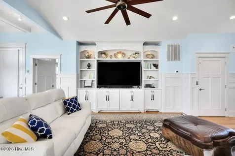4314 E Dolphin Drive Oak Island NC 28465
