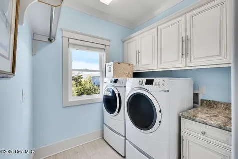 4314 E Dolphin Drive Oak Island NC 28465