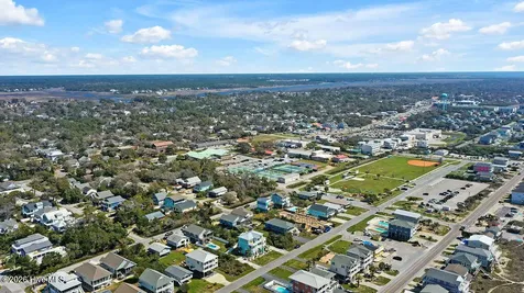 4314 E Dolphin Drive Oak Island NC 28465