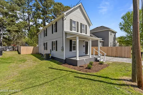 202 Bell Street Elizabeth City NC 27909
