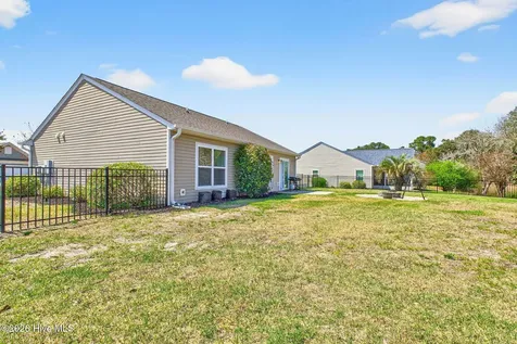 5002 Portside Drive Southport NC 28461