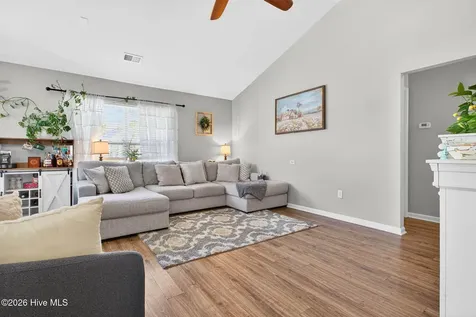 5002 Portside Drive Southport NC 28461