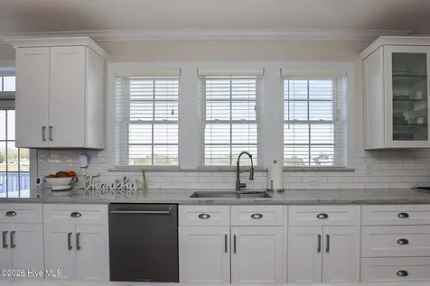 146 Laguna Bay Drive Jacksonville NC 28540