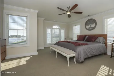 146 Laguna Bay Drive Jacksonville NC 28540