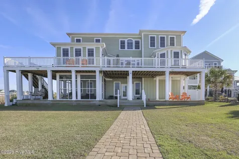146 Laguna Bay Drive Jacksonville NC 28540