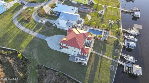 146 Laguna Bay Drive Jacksonville NC 28540