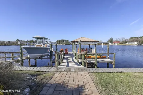 146 Laguna Bay Drive Jacksonville NC 28540
