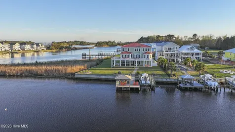 146 Laguna Bay Drive Jacksonville NC 28540