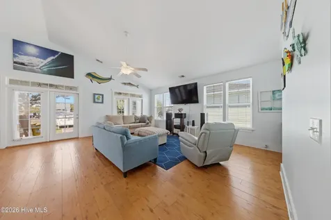 1607 Pinfish Lane Carolina Beach NC 28428