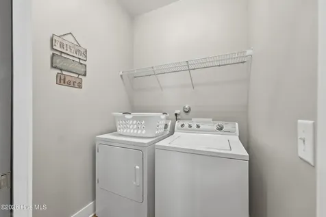 1607 Pinfish Lane Carolina Beach NC 28428