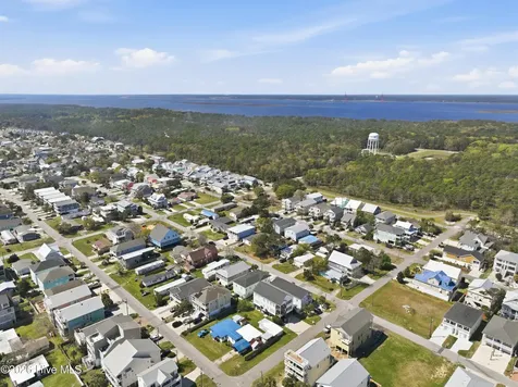 1607 Pinfish Lane Carolina Beach NC 28428