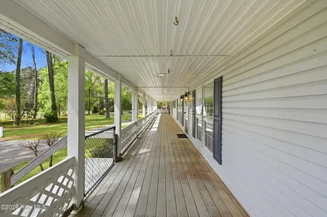 2639 Nc Highway 211 Clarkton NC 28433
