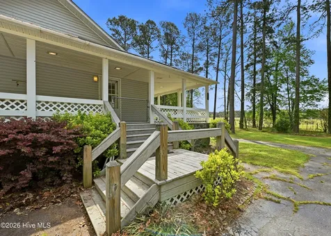 2639 Nc Highway 211 Clarkton NC 28433