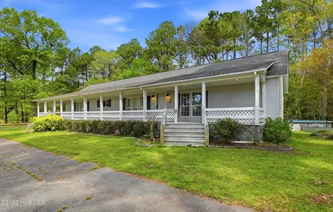 2639 Nc Highway 211 Clarkton NC 28433