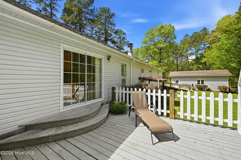 2639 Nc Highway 211 Clarkton NC 28433