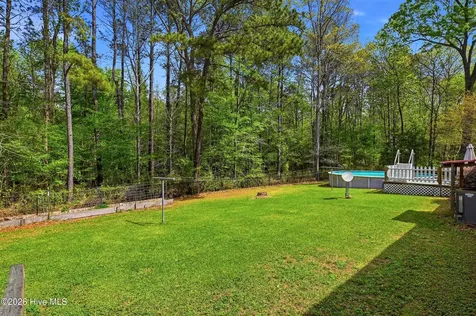 2639 Nc Highway 211 Clarkton NC 28433