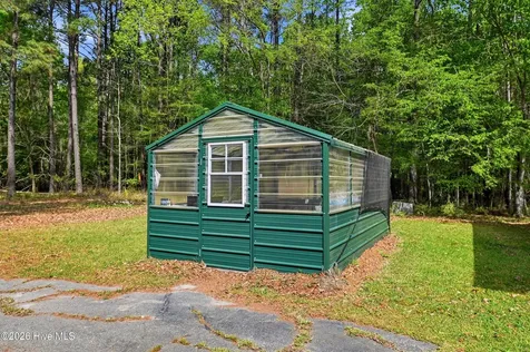 2639 Nc Highway 211 Clarkton NC 28433