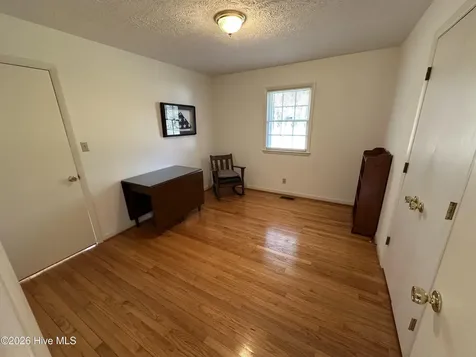 406 Johns Road Laurinburg NC 28352