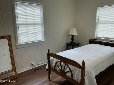 145 Maple Avenue Elizabethtown NC 28337