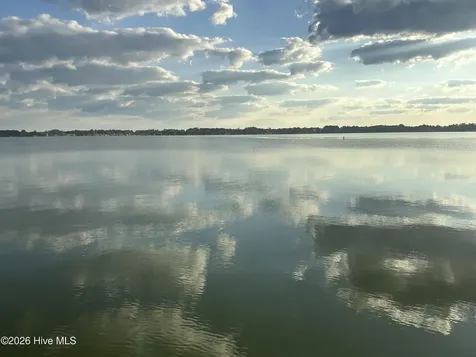 145 Maple Avenue Elizabethtown NC 28337