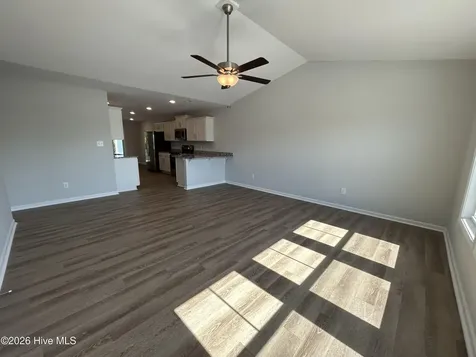 502 Cove Drive Newport NC 28570