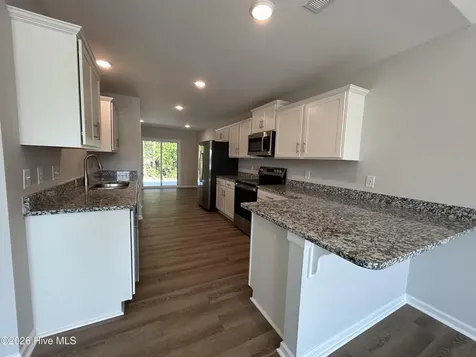 502 Cove Drive Newport NC 28570