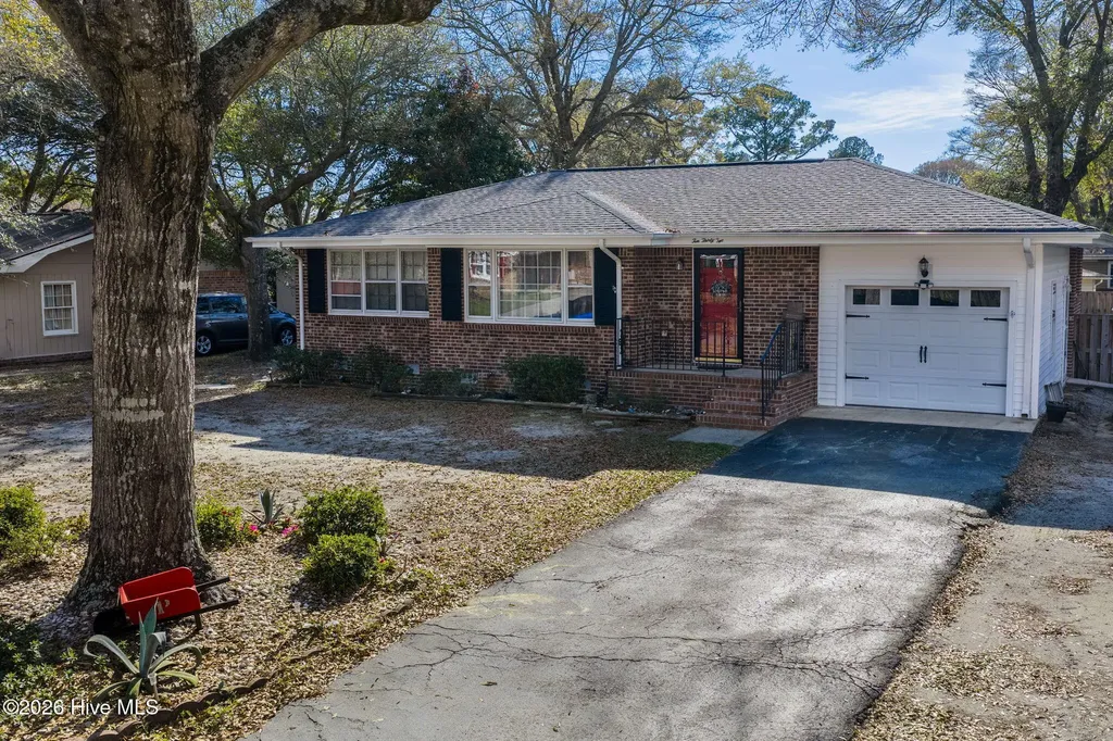 1032 High Point Avenue SW Calabash NC 28467