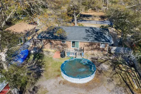 1032 High Point Avenue SW Calabash NC 28467