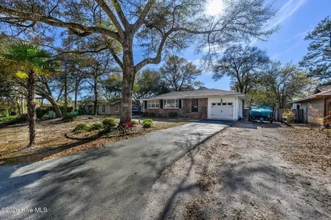 1032 High Point Avenue SW Calabash NC 28467