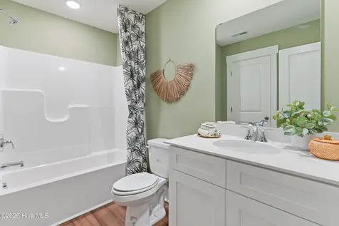 47 W Pioneer Way Hampstead NC 28443