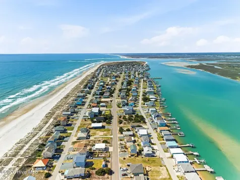 1332 S Anderson Boulevard Topsail Beach NC 28445