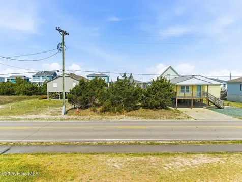 1332 S Anderson Boulevard Topsail Beach NC 28445