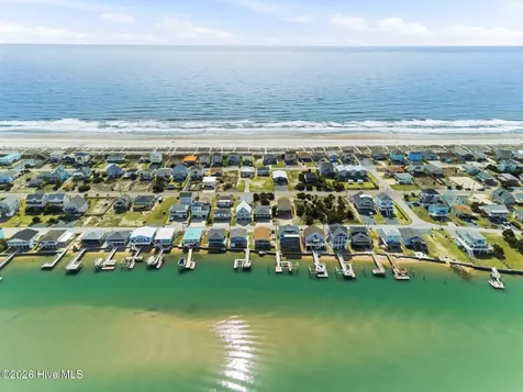 1332 S Anderson Boulevard Topsail Beach NC 28445