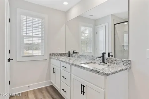 188 Umbrella Palm Drive Hampstead NC 28443