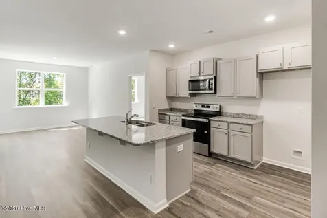 323 Merchant Point Boulevard Jacksonville NC 28546