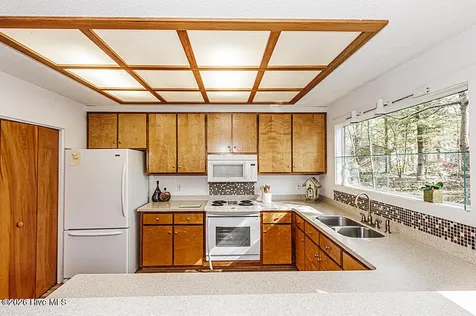 109 Spinnaker Cove Rocky Mount NC 27804