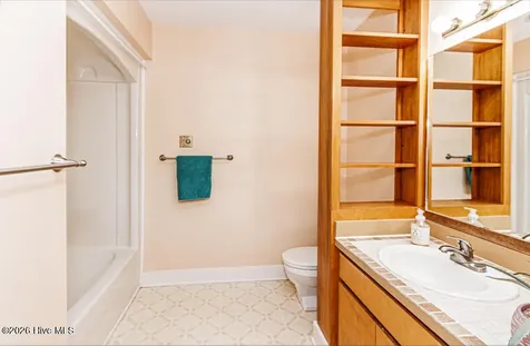 109 Spinnaker Cove Rocky Mount NC 27804