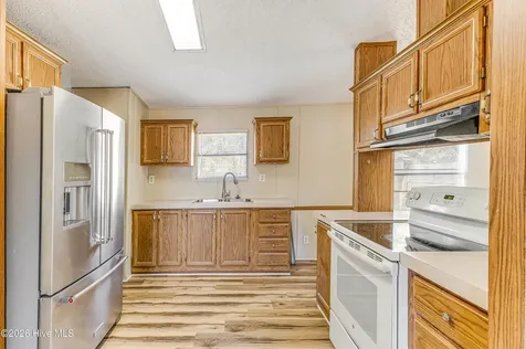 4690 Port Loop Road SE Southport NC 28461