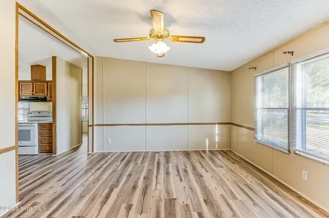 4690 Port Loop Road SE Southport NC 28461