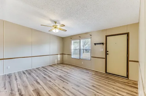 4690 Port Loop Road SE Southport NC 28461