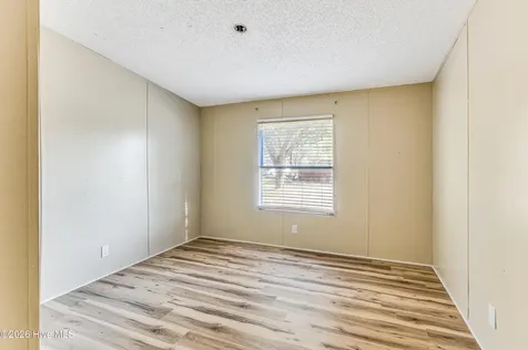 4690 Port Loop Road SE Southport NC 28461