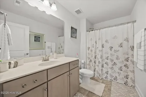 100 Glasgow Lane La Grange NC 28551