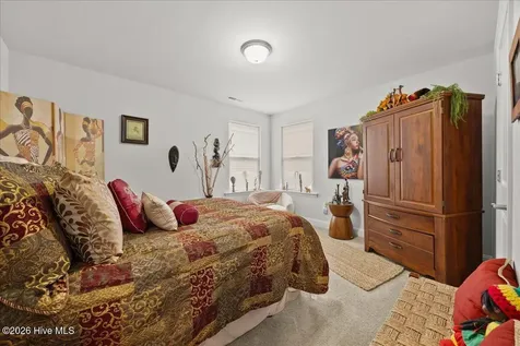 100 Glasgow Lane La Grange NC 28551
