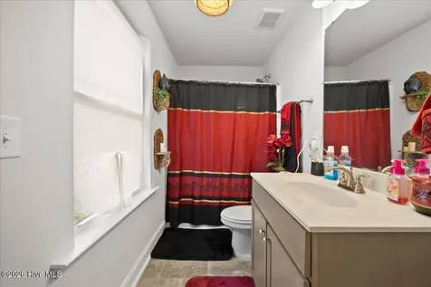 100 Glasgow Lane La Grange NC 28551