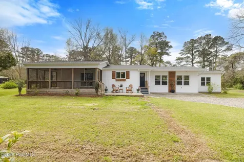 5537 Mills Trail SE Bolivia NC 28422