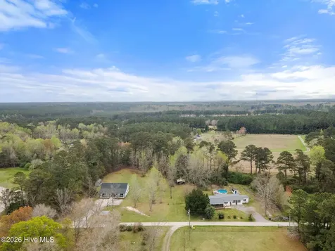 5537 Mills Trail SE Bolivia NC 28422