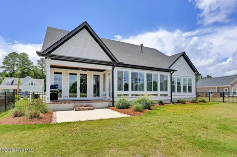 9162 Crossbill Drive Leland NC 28451