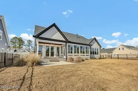 9162 Crossbill Drive Leland NC 28451